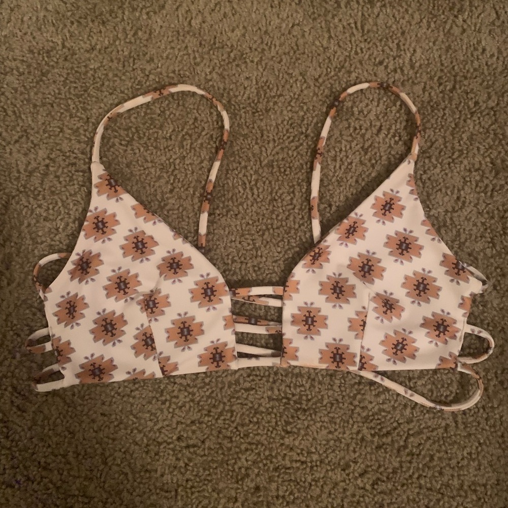 Montce Bralette style